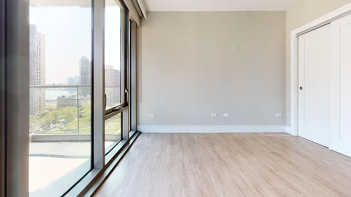 Rented by Bond New York | media 11