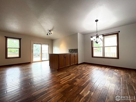4th image of 1470 Silverwood Ct