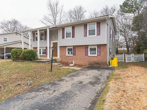 2nd image of 2268 Four Seasons Dr