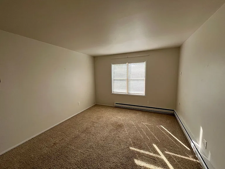 203 E Front St — Photo 15