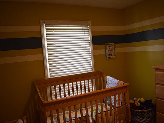 2nd image of 5122 Hardy St