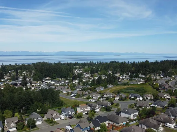 678 Mariner Dr, Campbell River, BC V9H 1V9