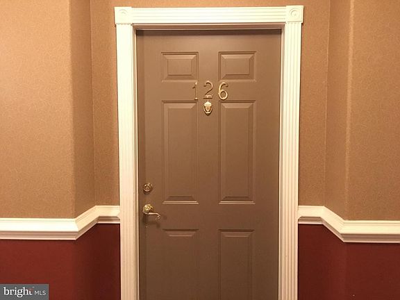 5th image of 126 Masterson Ct
