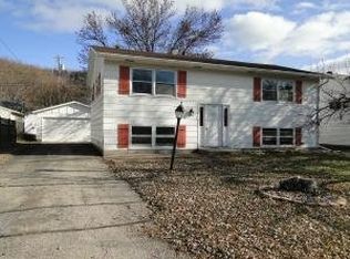 1915 28th St S, La Crosse, WI 54601