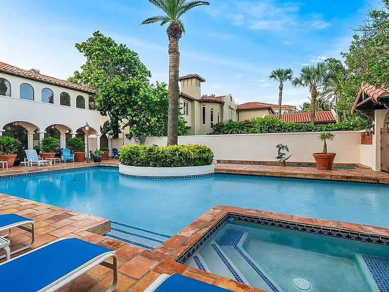 1 Ocean Ln — Photo 26