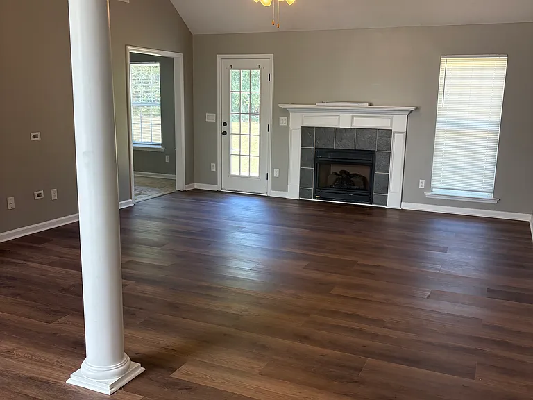 170 Mill Stone Ln — Photo 3