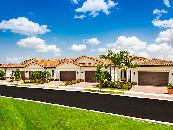 St Marten Villas