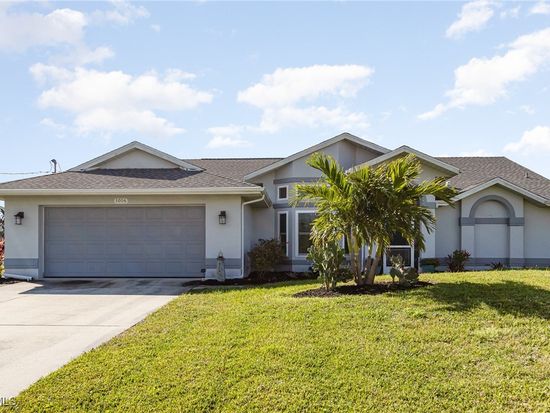 1016 NE Van Loon Ln, Cape Coral, FL 33909