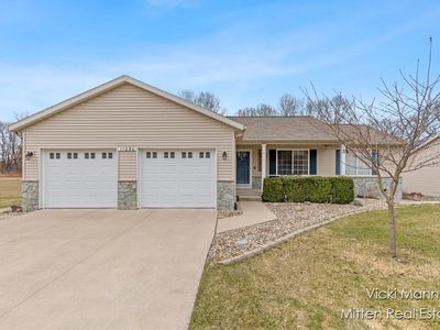 11250 Lindy Dr NE, Rockford, MI, 49341