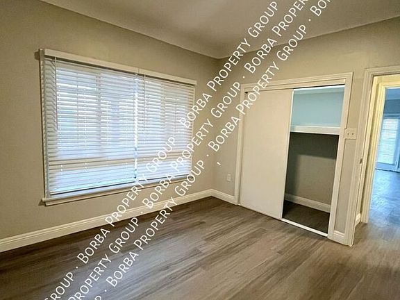 4th image of 2448 Chestnut Ave #2448
