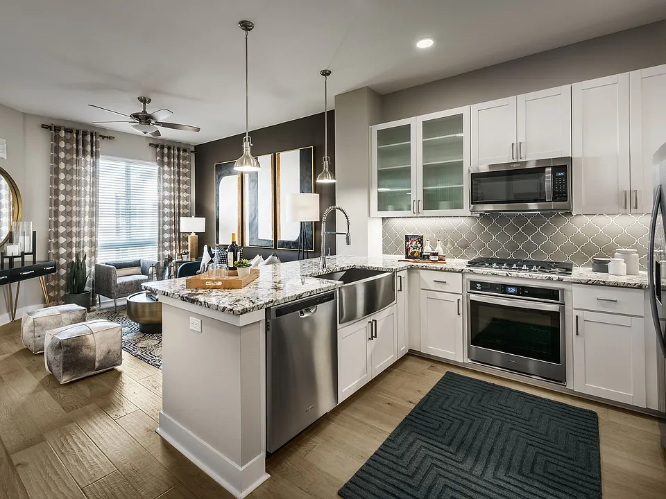 Maxwell on 66th apartments community photo
