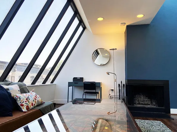 3222 Cherry Hill Ln NW, Washington, DC 20007