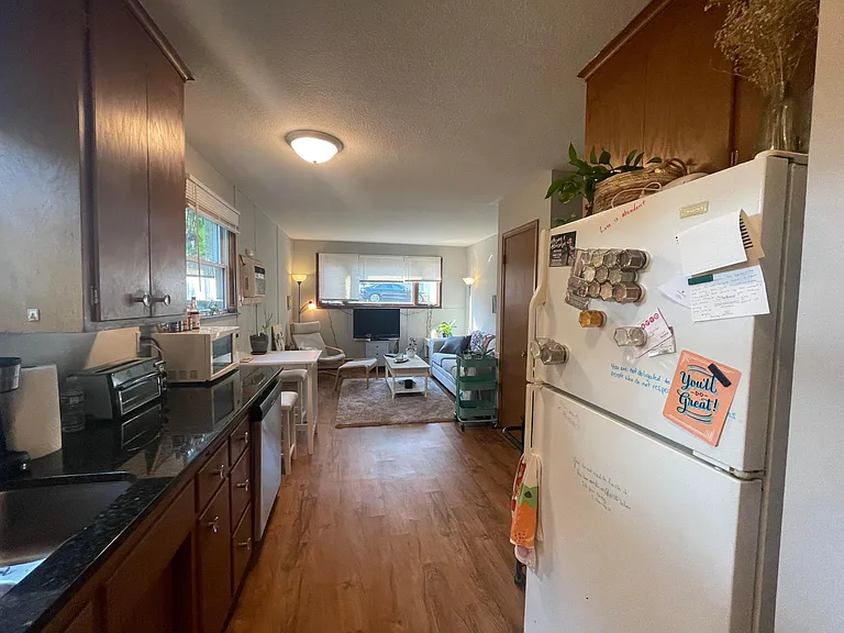 338 18th Ave NE #2 — Photo 7