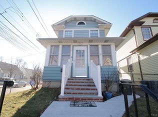 2 Palmer Ave, Staten Island, NY 10302