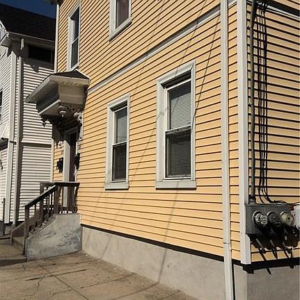 2nd image of 471-473 Chalkstone Ave