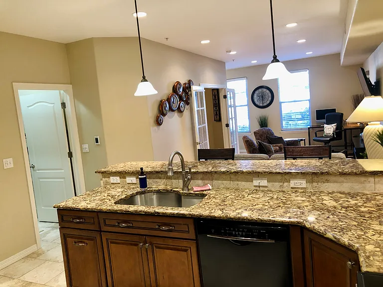 239 E Fountain Blvd #100 — Photo 6
