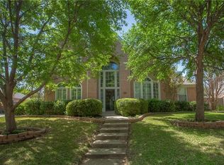6733 E Park Dr, Fort Worth, TX 76132