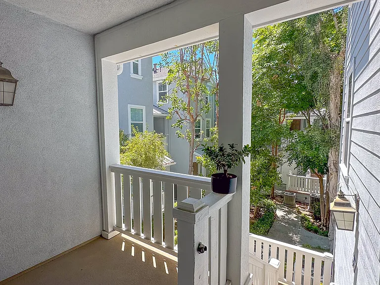 37 Hinterland Way — Photo 17