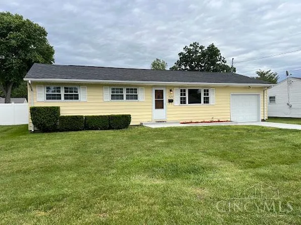 428 Cranewood Dr, Trenton, OH 45067