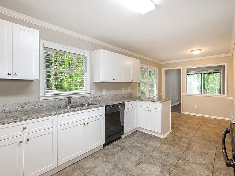 4765 Banner Elk Dr — Photo 7