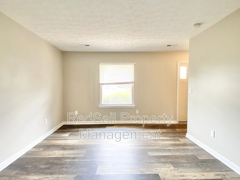 2 Still Harbor Ct — Photo 5