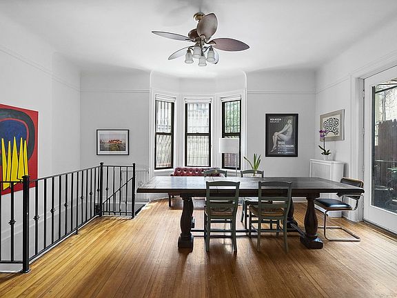 2nd image of 882 Union St APT 1C
