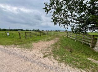 8573 Loop Rd, Bellville, TX 77418