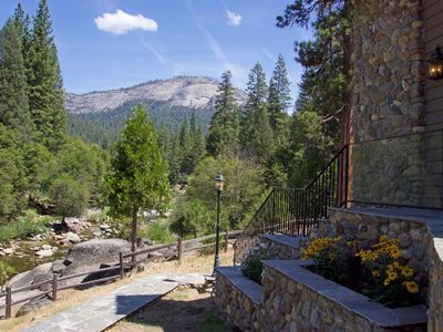 7899 Forest Dr, Wawona, CA, 95389