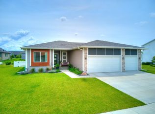 2822 Weston Dr, Ames, IA 50010