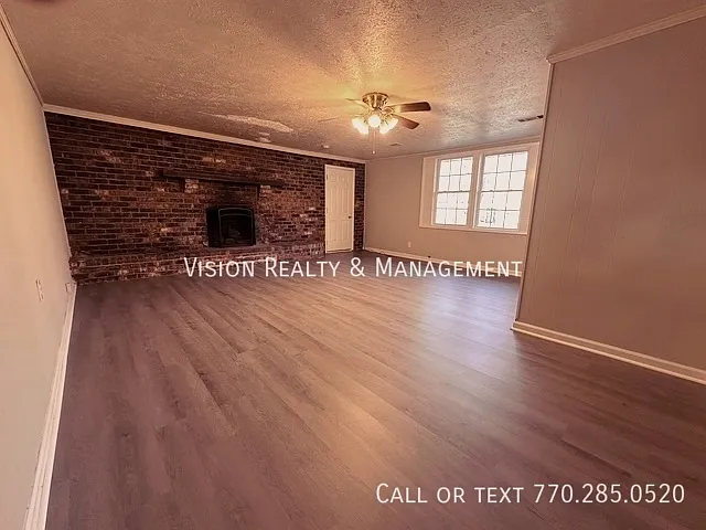95 Castlegate Cir — Photo 11