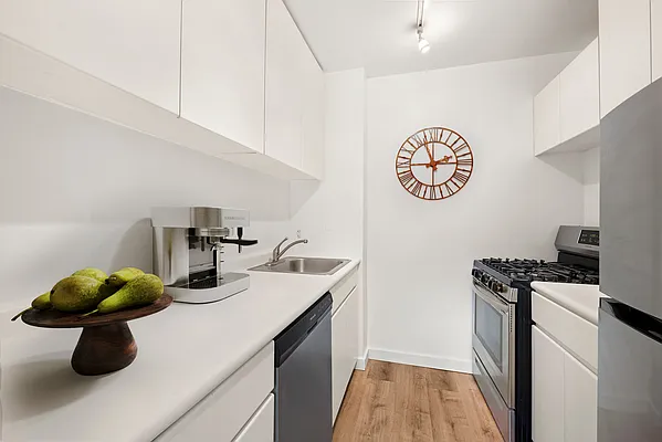 Rented by Corcoran | media 4