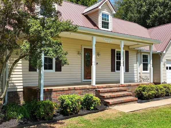 132 N Virginia Ave, Martin, TN 38237