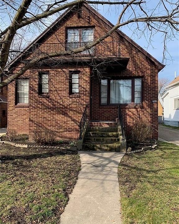 1st image of 1070 Tifft St