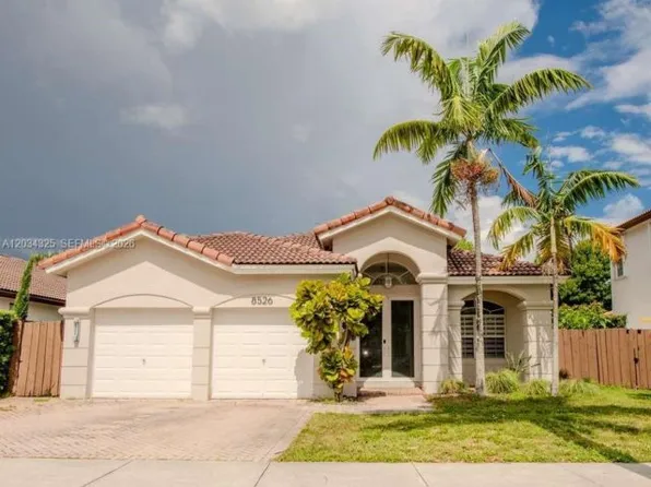 8526 NW 110th Pl, Doral, FL 33178