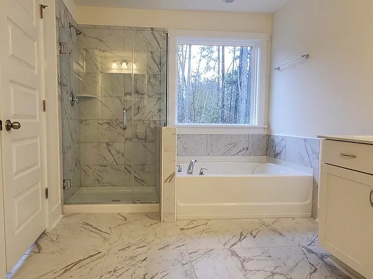 6915 Doddridge Ln — Photo 15