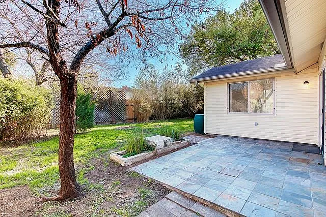 10709 Berthound Dr — Photo 28