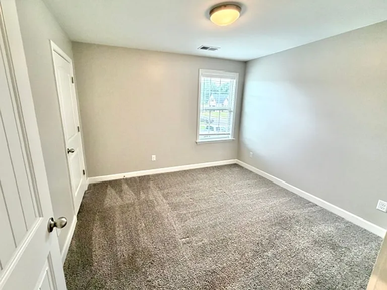 5893 Tucker Landing Dr — Photo 9