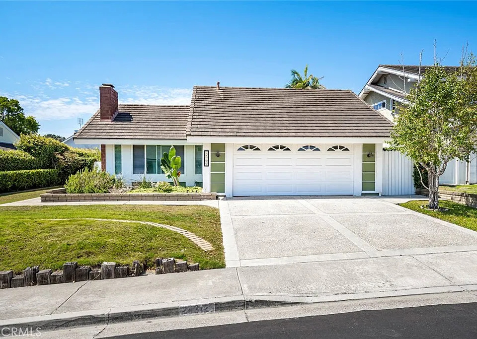 24312 Taxco Dr