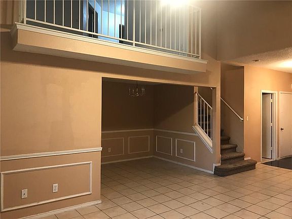 4th image of 3600 Zoeller Ct