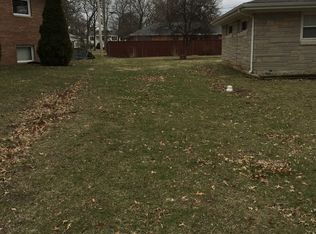 2204 Rainbow Dr, West Lafayette, IN 47906