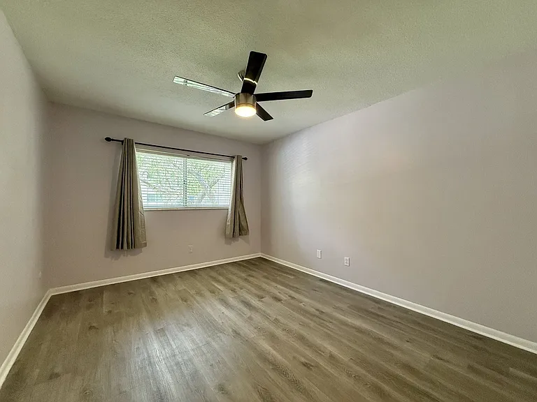 4607 W Fig St #209 — Photo 16