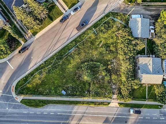 3rd image of 1916 & 1928 Home Rd NW