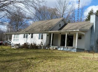 2927 N Tuttle Rd, Scottville, MI 49454