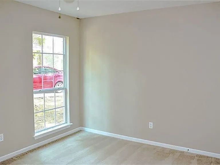 13 Blue Fox Rd — Photo 11