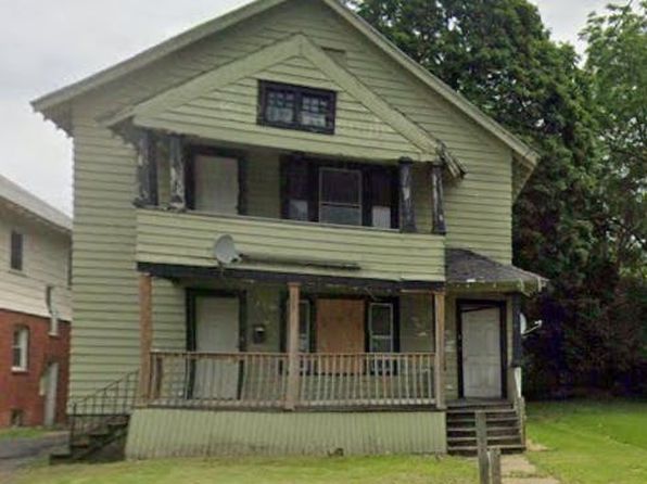 3505 S Salina St