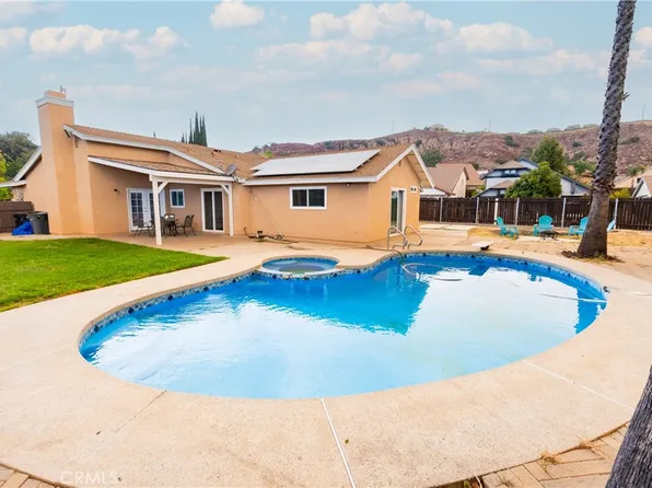 257 Ohio St, Lake Elsinore, CA 92530