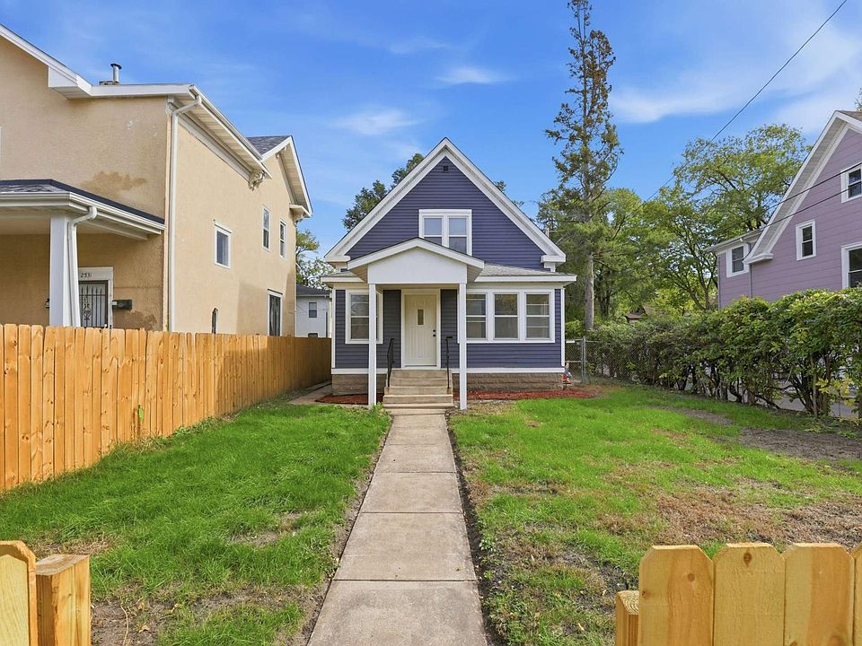 1st image of 2533 Cedar Ave S