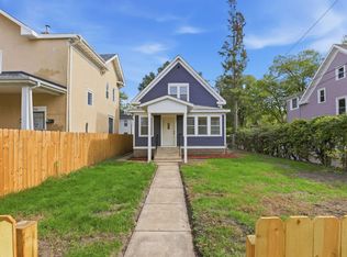2533 Cedar Ave S, Minneapolis, MN 55404