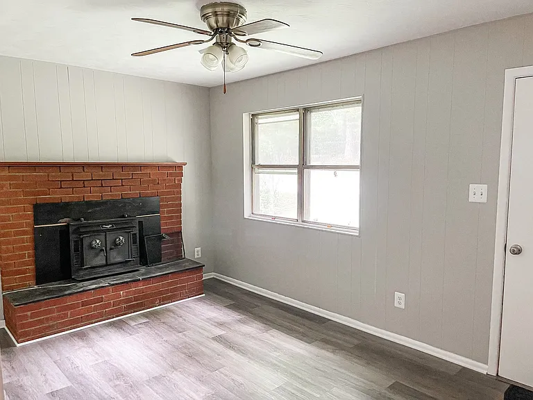 9395 Marcus Ln — Photo 7