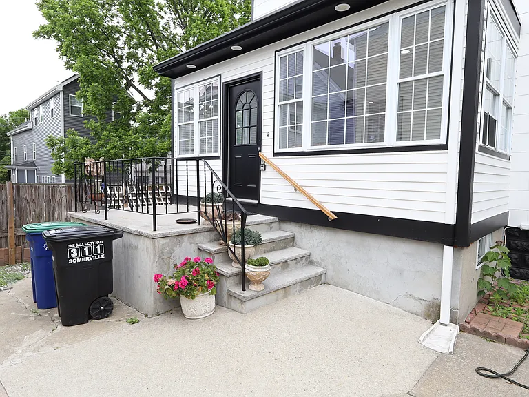 34R Rush St — Photo 34